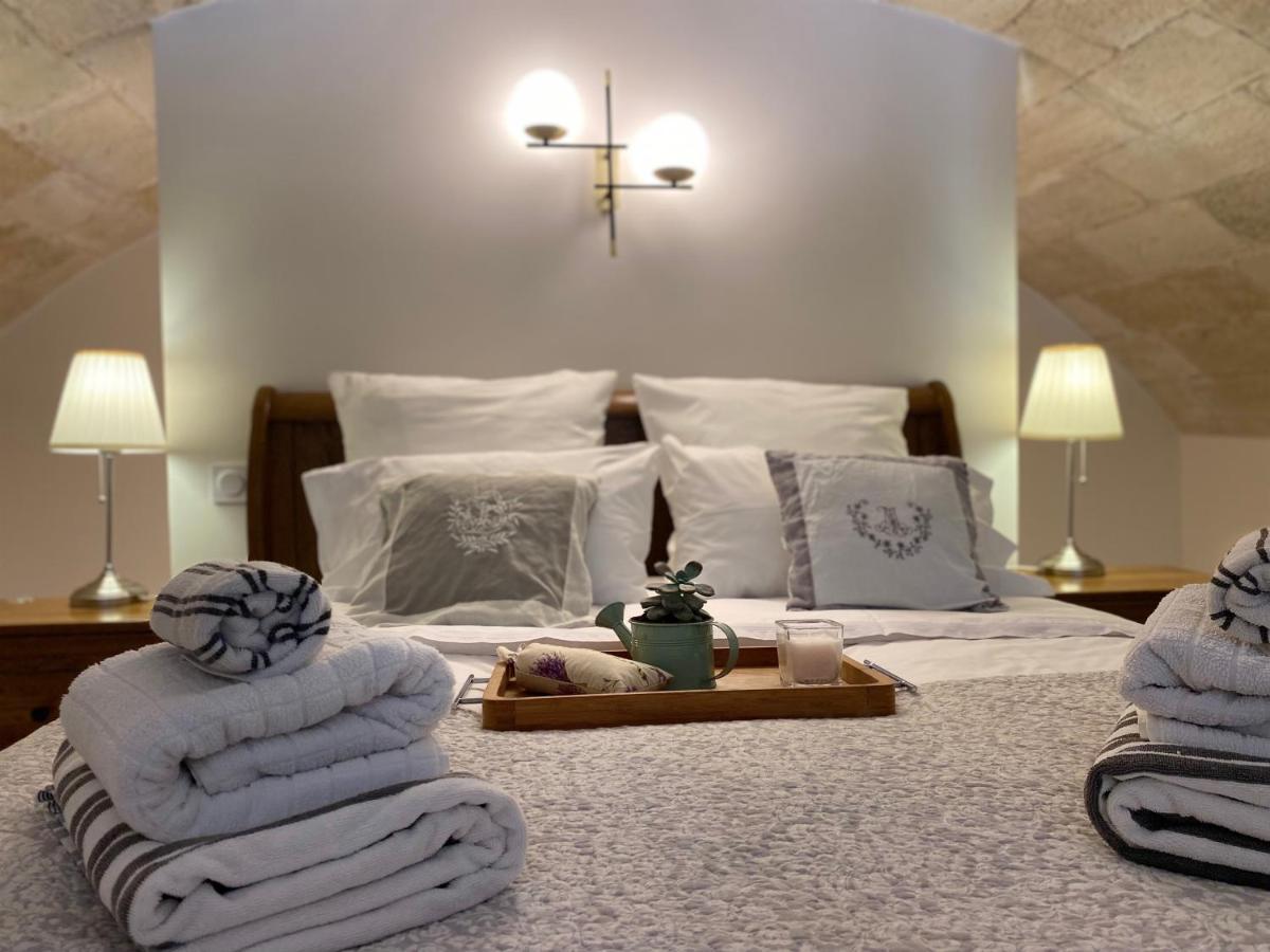 Appartement Avec Piscine Privee Dans Residence Pour 6 Personnes Uzes Ngoại thất bức ảnh
