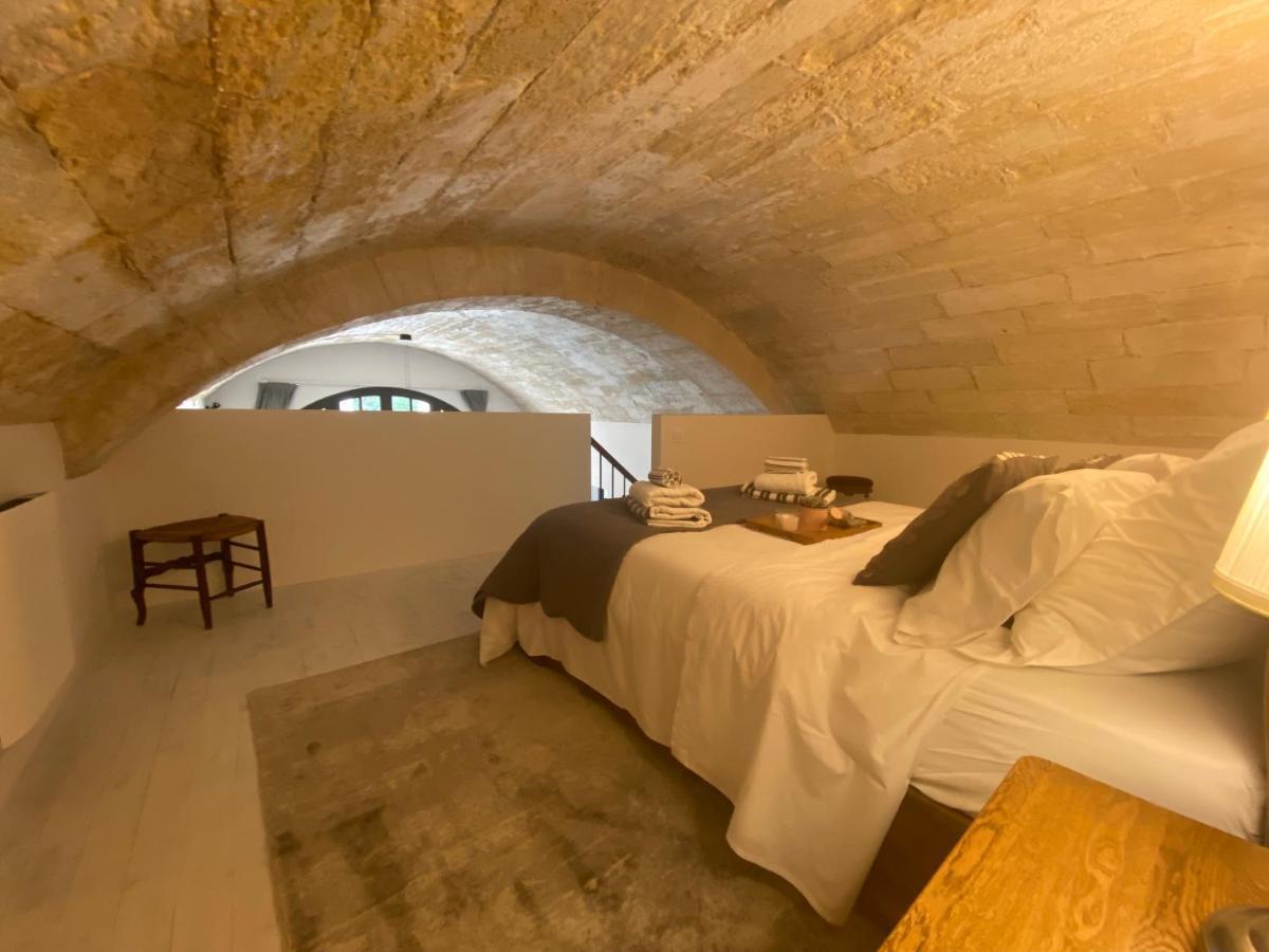 Appartement Avec Piscine Privee Dans Residence Pour 6 Personnes Uzes Ngoại thất bức ảnh