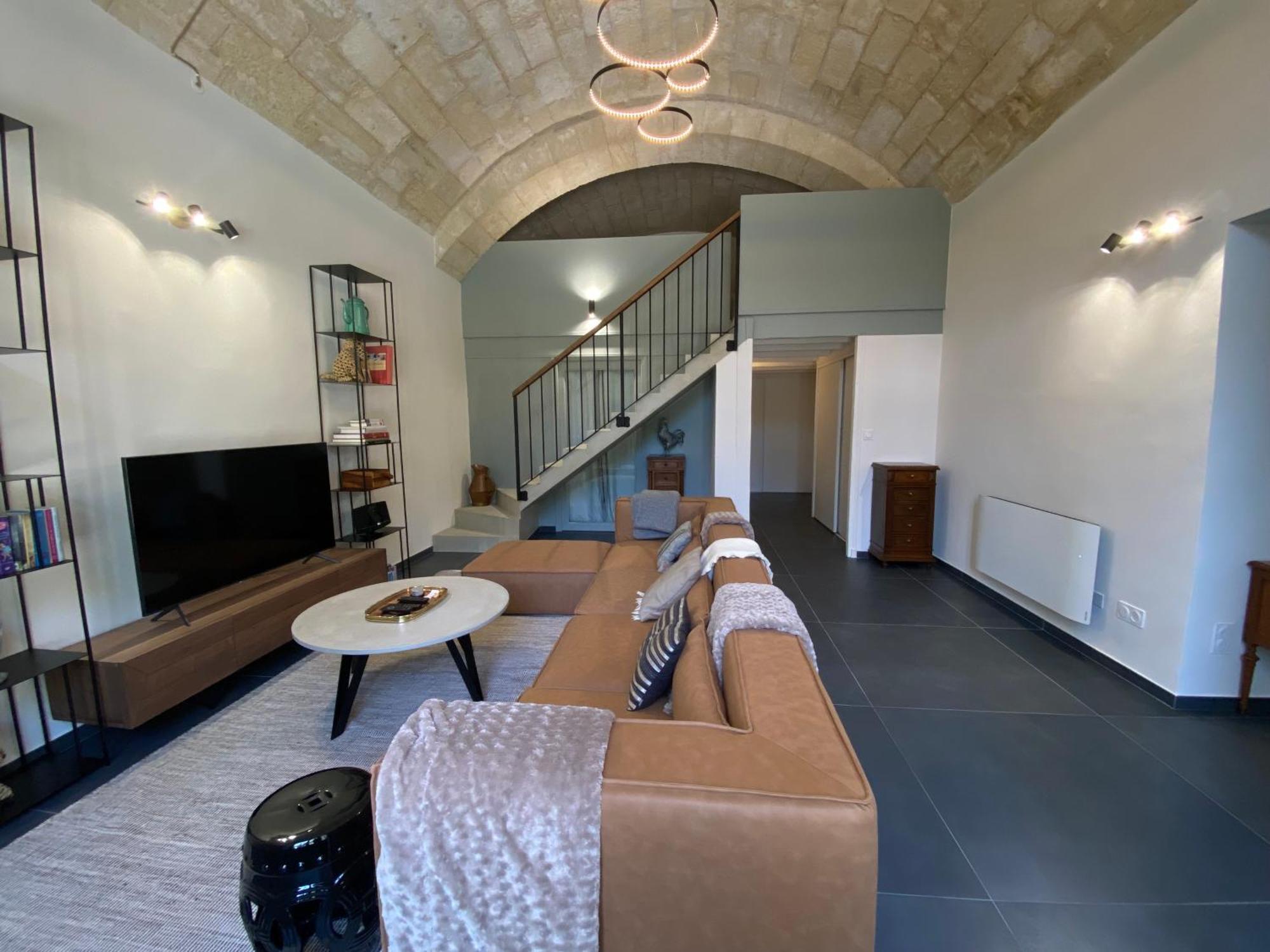Appartement Avec Piscine Privee Dans Residence Pour 6 Personnes Uzes Ngoại thất bức ảnh