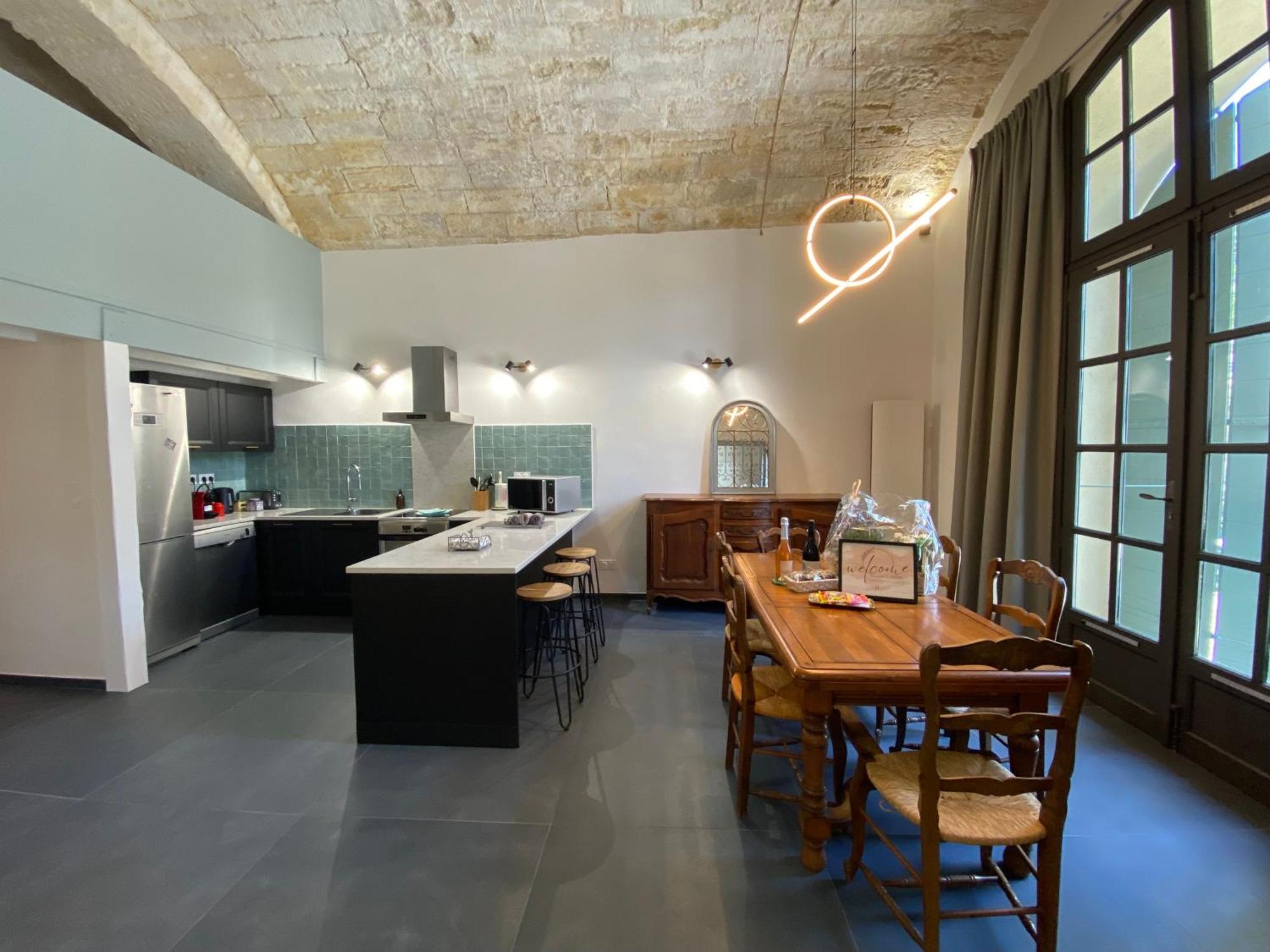 Appartement Avec Piscine Privee Dans Residence Pour 6 Personnes Uzes Ngoại thất bức ảnh