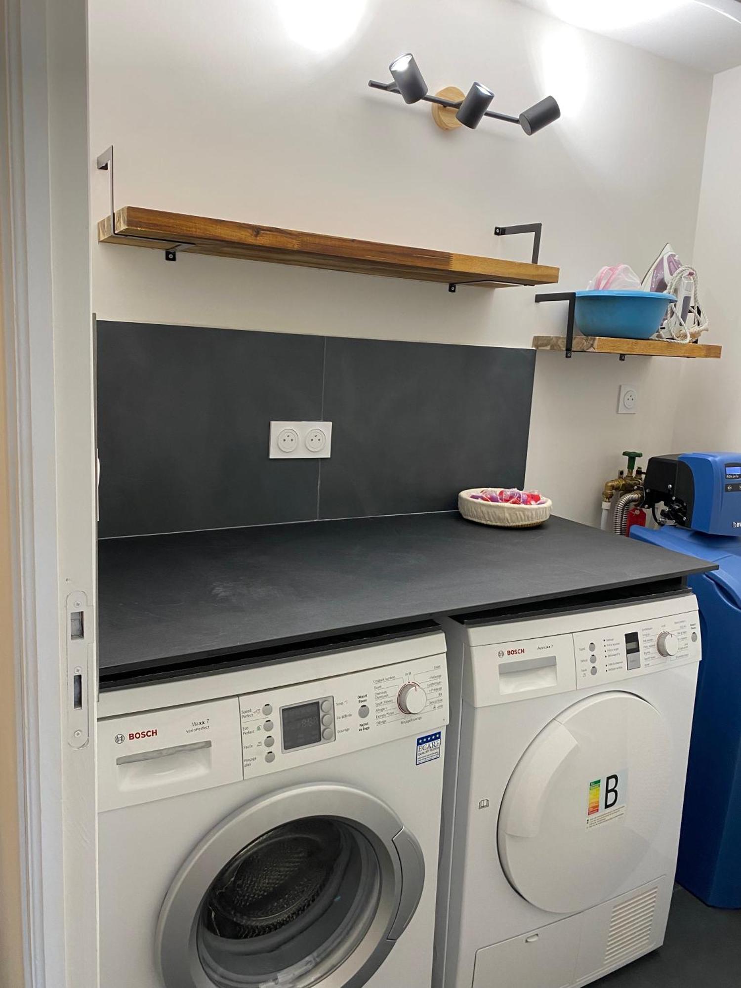 Appartement Avec Piscine Privee Dans Residence Pour 6 Personnes Uzes Ngoại thất bức ảnh