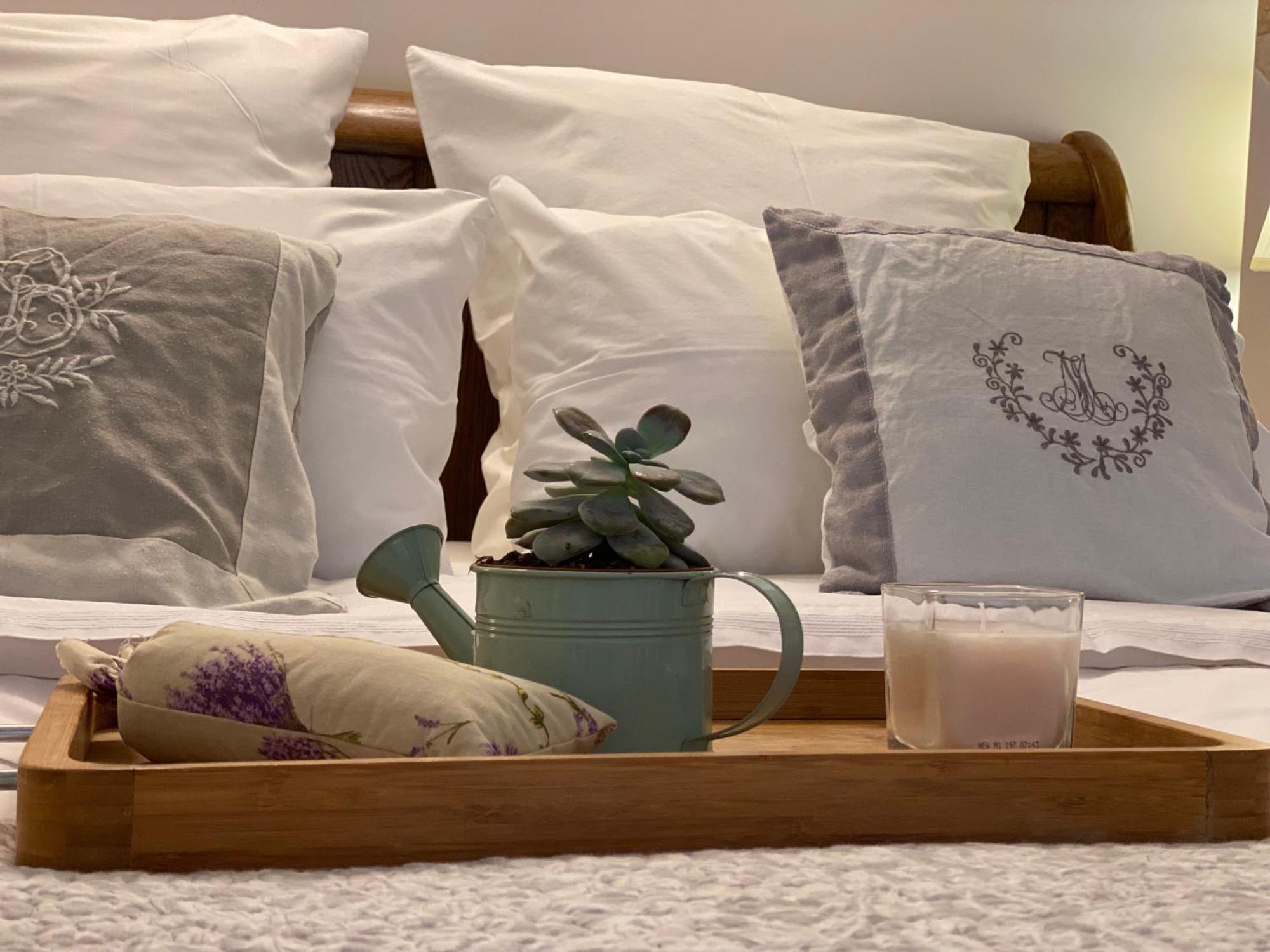 Appartement Avec Piscine Privee Dans Residence Pour 6 Personnes Uzes Ngoại thất bức ảnh