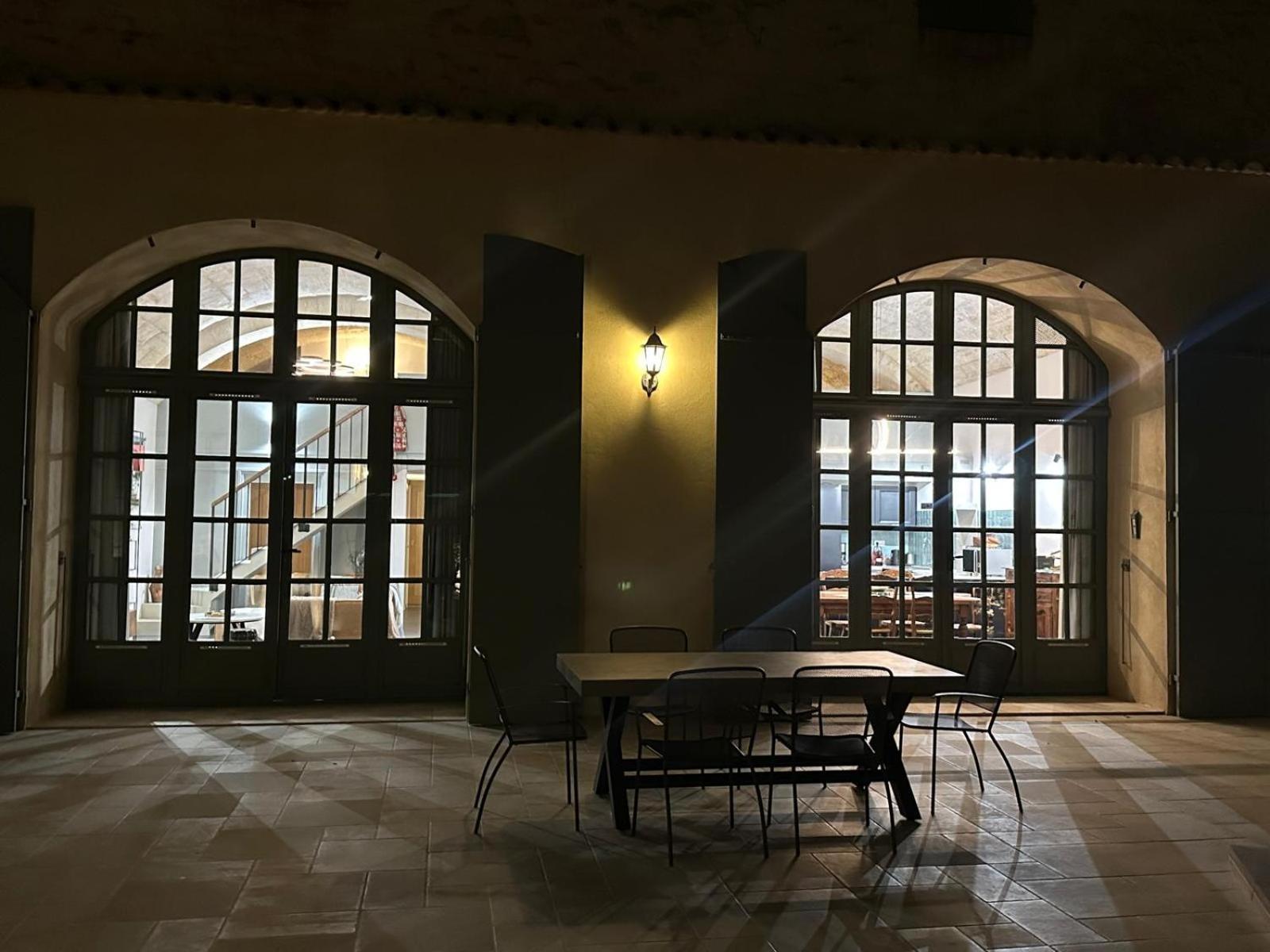 Appartement Avec Piscine Privee Dans Residence Pour 6 Personnes Uzes Ngoại thất bức ảnh
